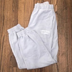 Brandy Melville NewPortCalifornia Rosa Sweatpants